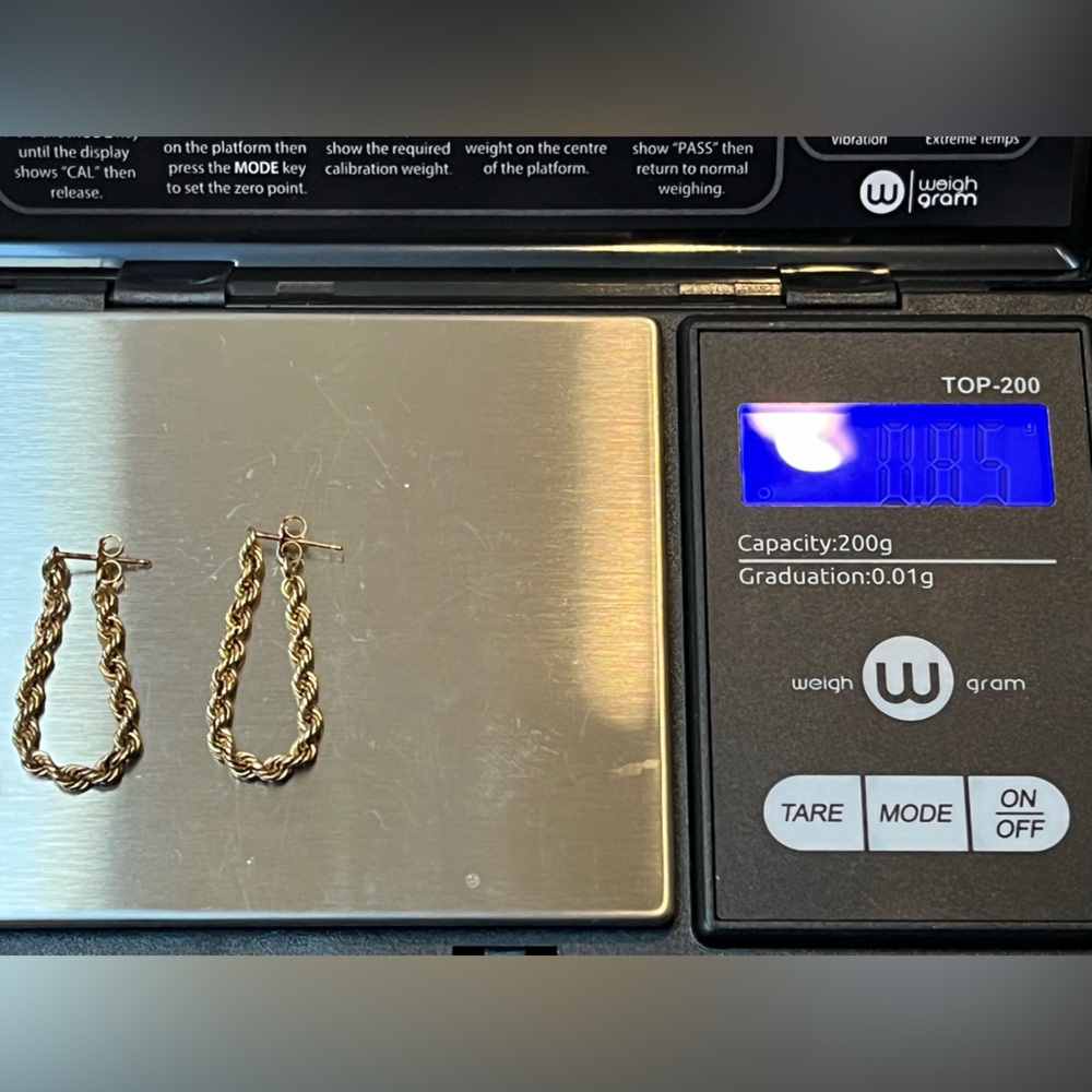 Gold Rope Chain Earring - Picture 3 of 5